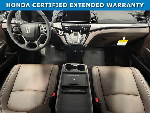 Certified 2025 Honda Odyssey Touring image 20