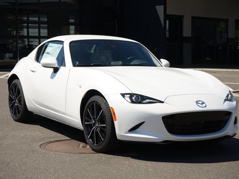 New 2026 MAZDA MX-5 Miata RF Grand Touring w/ Weather Package RWD image 1