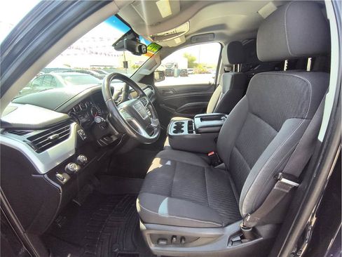 Used 2015 GMC Yukon XL SLE w/ Convenience Package AWD/4WD image 9