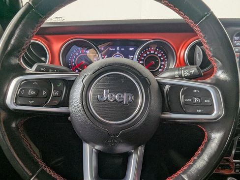Used 2020 Jeep Gladiator Rubicon AWD/4WD image 16