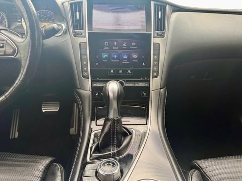 Used 2015 INFINITI Q50 Sport w/ Navigation Package image 12