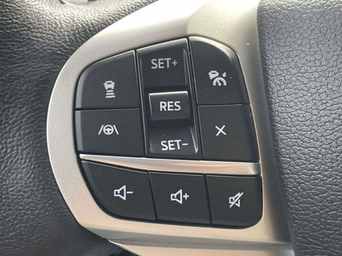 Used 2021 Ford Explorer XLT w/ Equipment Group 202A image 25