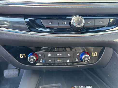Used 2023 Buick Enclave Premium w/ Experience Buick Package image 23