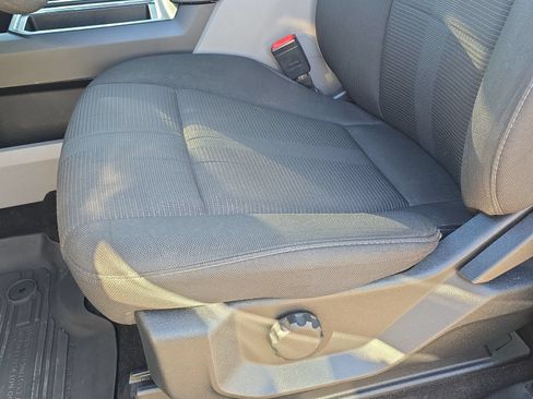Used 2019 Ford F150 4x4 SuperCrew image 25