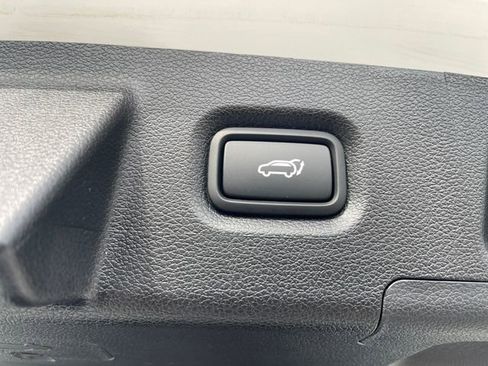 Used 2023 Hyundai Santa Fe Calligraphy AWD/4WD image 17