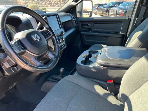 Used 2024 RAM 3500 Tradesman w/ Chrome Appearance Group AWD/4WD image 15