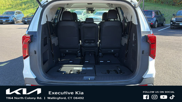 Used 2026 Kia Carnival EX FWD image 25