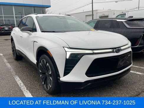 Certified 2024 Chevrolet Blazer EV RS image 4