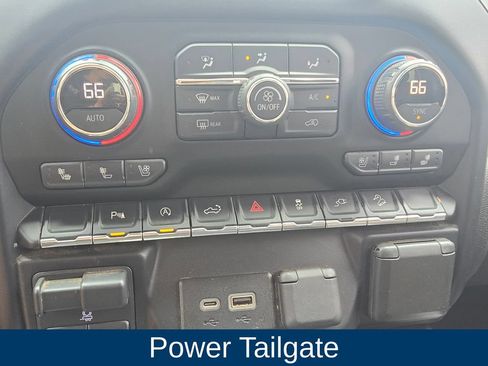Used 2021 Chevrolet Silverado 1500 LTZ AWD/4WD image 36
