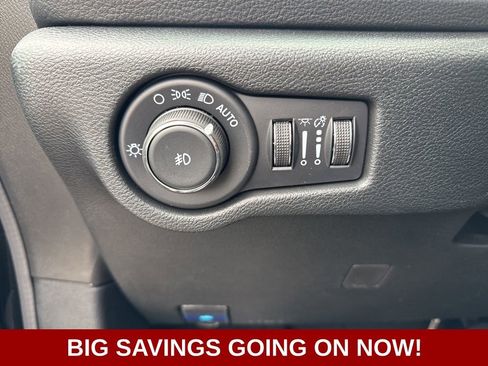 New 2026 Chrysler Pacifica Limited w/ S Appearance Package image 12