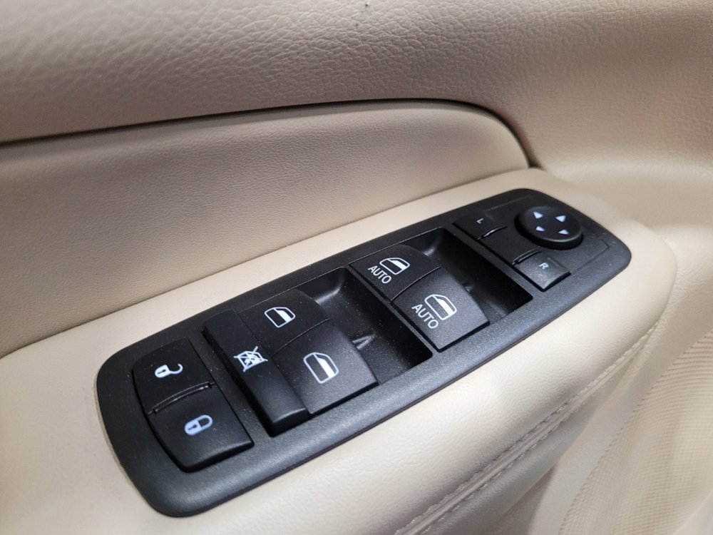 Used 2021 Jeep Grand Cherokee Limited RWD image 27