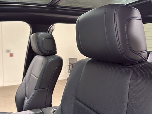 New 2026 Toyota Tundra Platinum image 13