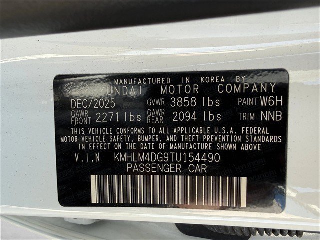 Used 2026 Hyundai Elantra Sport FWD image 24