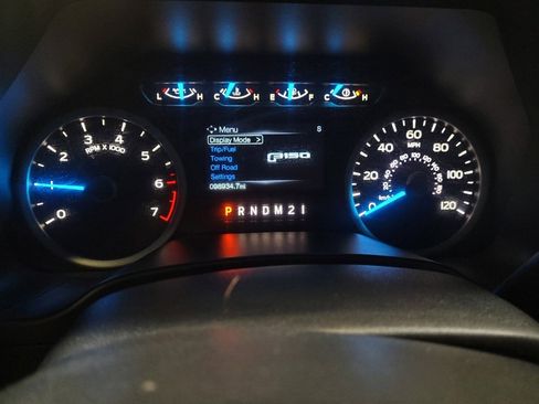 Used 2017 Ford F150 XLT w/ Equipment Group 301A Mid image 23