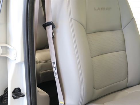 Used 2001 Ford F350 Lariat image 73