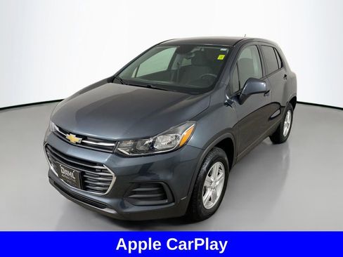 Used 2021 Chevrolet Trax LS w/ Tint and Cruise Package image 3