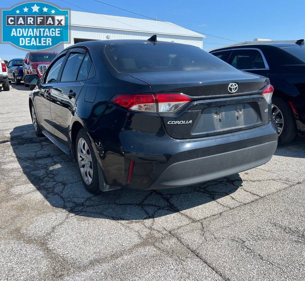 Used 2023 Toyota Corolla LE FWD image 4