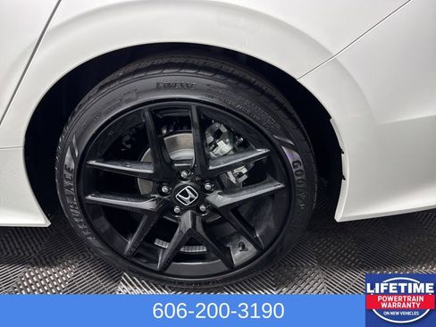 New 2026 Honda Civic Sport image 10