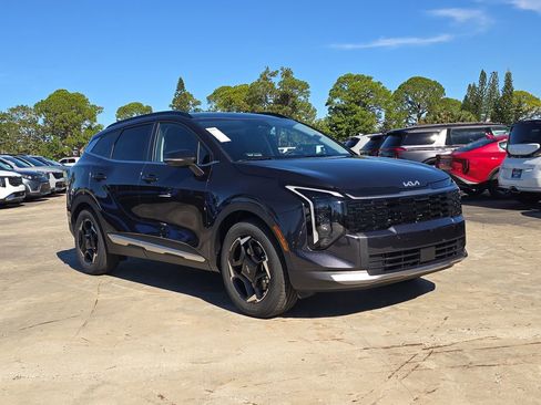 New 2026 Kia Sportage EX w/ EX Panorama Roof Package image 2