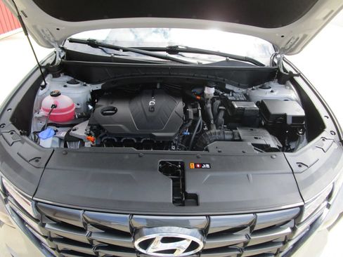 Used 2024 Hyundai Tucson SE AWD/4WD image 29