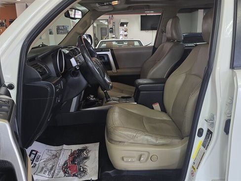 Used 2011 Toyota 4Runner Limited image 9