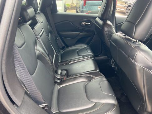 Used 2015 Jeep Cherokee Limited AWD/4WD image 13