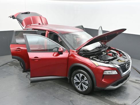 Used 2023 Nissan Rogue SV FWD image 39