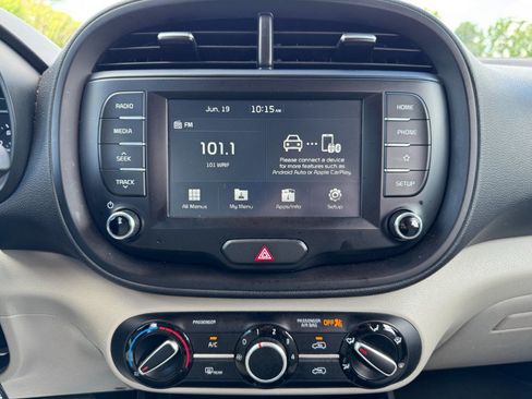 Used 2021 Kia Soul LX FWD image 22