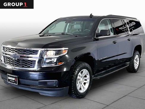 Used 2020 Chevrolet Suburban LT RWD image 1