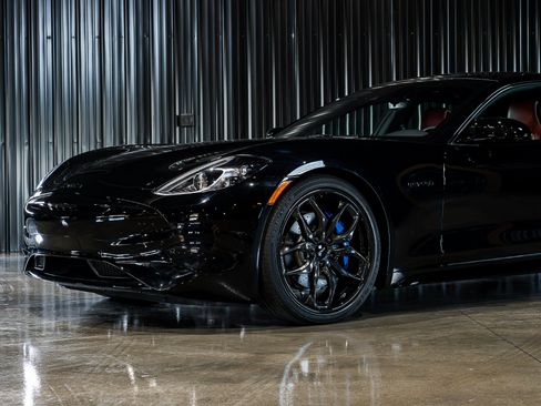 Used 2025 Karma Revero Luxury RWD image 10