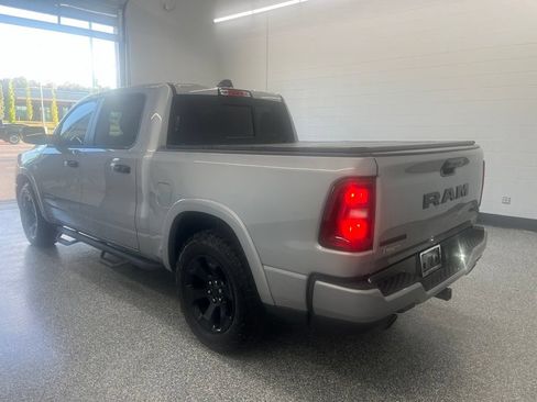 Used 2026 RAM 1500 Big Horn AWD/4WD image 3