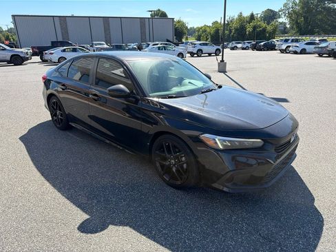 Used 2023 Honda Civic Sport image 10