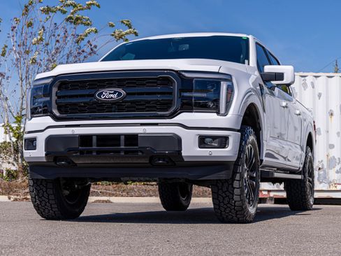 New 2026 Ford F150 Lariat w/ Equipment Group 501A Mid AWD/4WD image 8