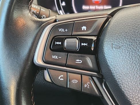 Certified 2020 Honda Accord Touring image 27