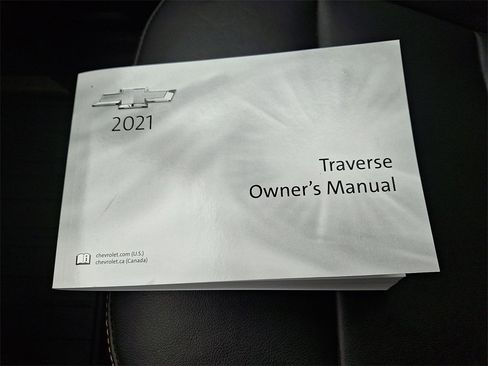 Certified 2021 Chevrolet Traverse LT w/ LPO, Floor Liner Package image 23