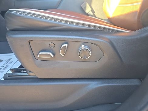 Used 2024 GMC Sierra 3500 Denali Ultimate image 14