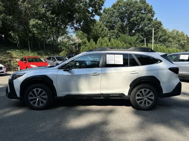 Certified 2024 Subaru Outback Premium AWD/4WD image 2
