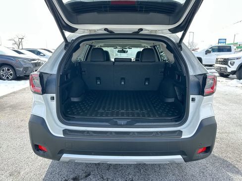 Used 2024 Subaru Outback Limited image 35
