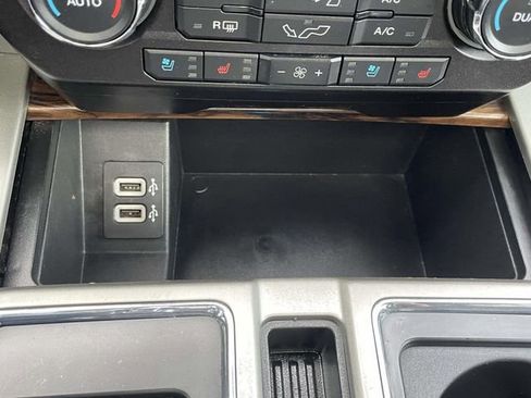Used 2019 Ford F150 Lariat AWD/4WD image 31