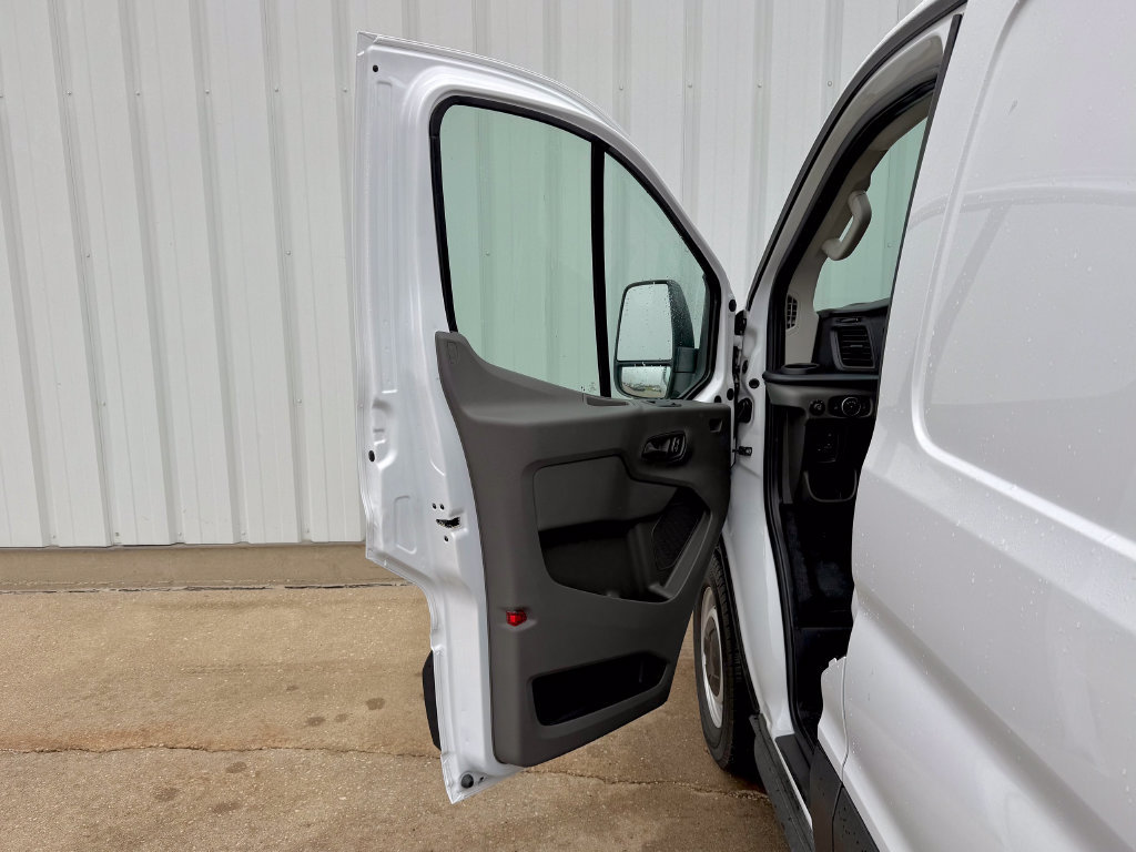Used 2025 Ford Transit 150 Low Roof w/ Load Area Protection Package RWD image 12