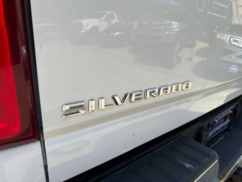 Used 2022 Chevrolet Silverado 3500 LT w/ Convenience Package image 70