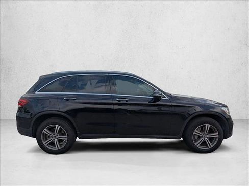 Used 2020 Mercedes-Benz GLC 300 image 4