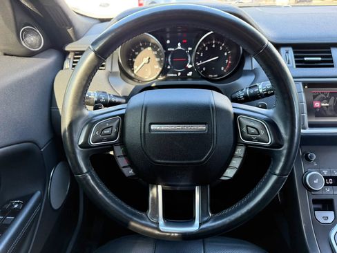 Used 2018 Land Rover Range Rover Evoque SE Premium AWD/4WD image 11