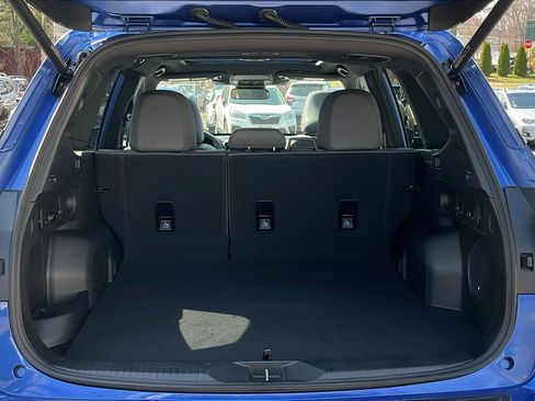 Certified 2025 Subaru Forester Limited AWD/4WD image 24