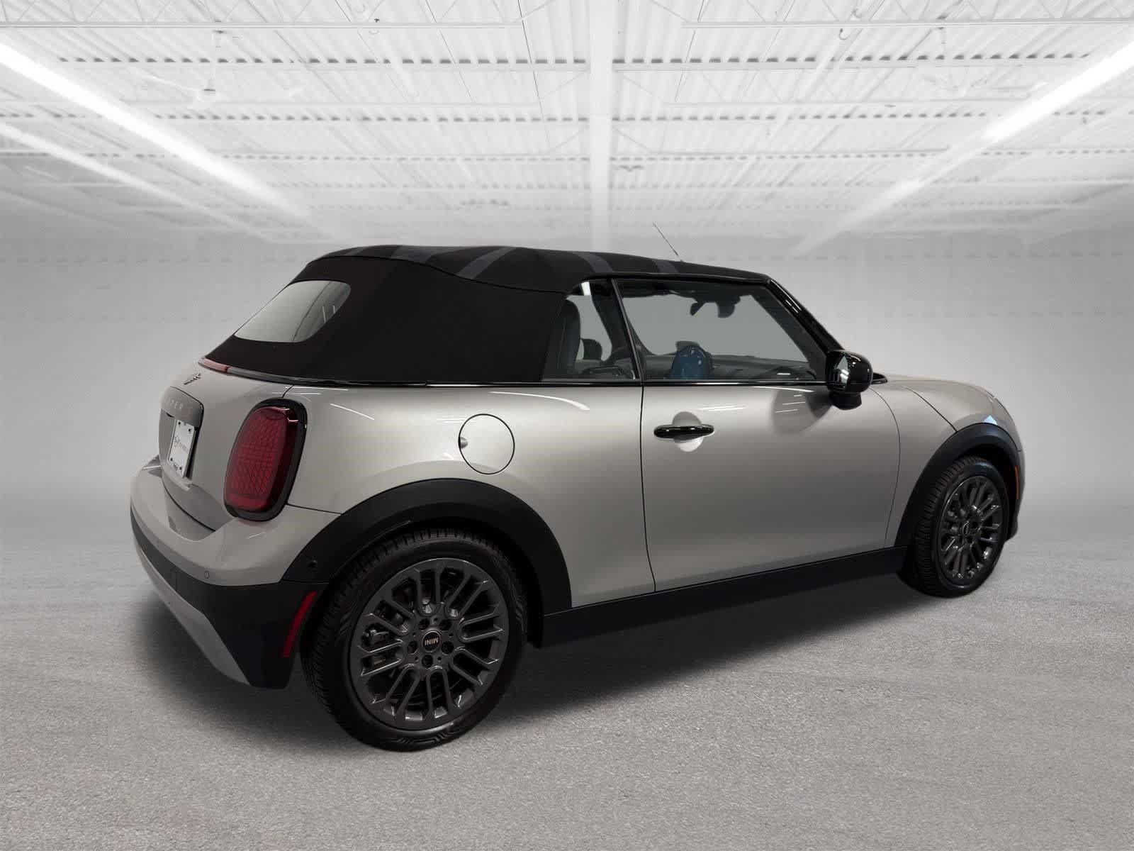 Used 2026 MINI Cooper S FWD image 5
