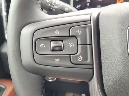 New 2026 GMC Sierra 3500 Denali Ultimate w/ LPO, Black Badging Package AWD/4WD image 18