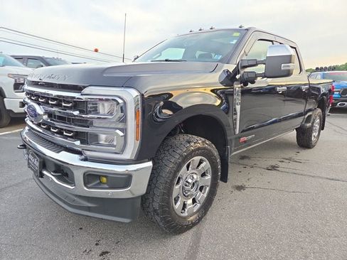 Used 2025 Ford F350 King Ranch AWD/4WD image 2