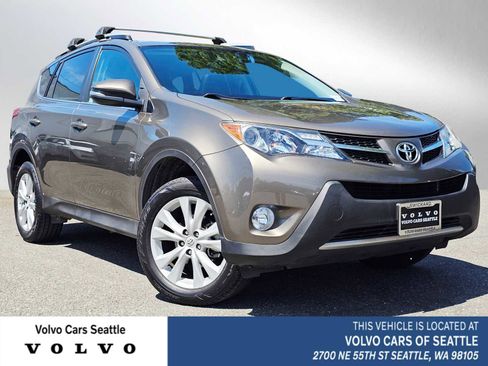 Used 2015 Toyota RAV4 Limited w/ Technology Package AWD/4WD image 1