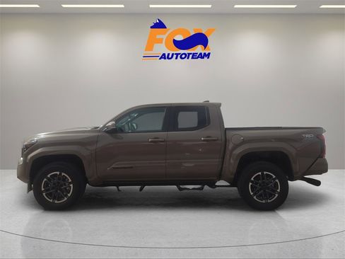 New 2026 Toyota Tacoma TRD Sport image 5