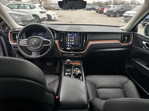 Used 2024 Volvo XC60 T8 Plus w/ Climate Package image 21